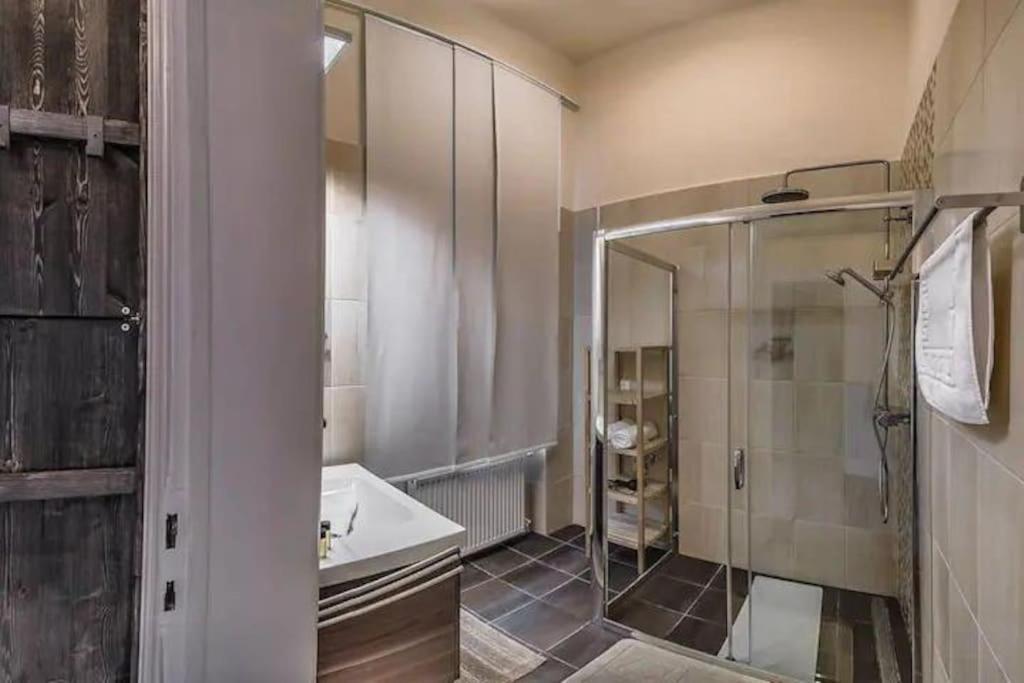 Appartement Your Worry Free Close To Parliament Budapest